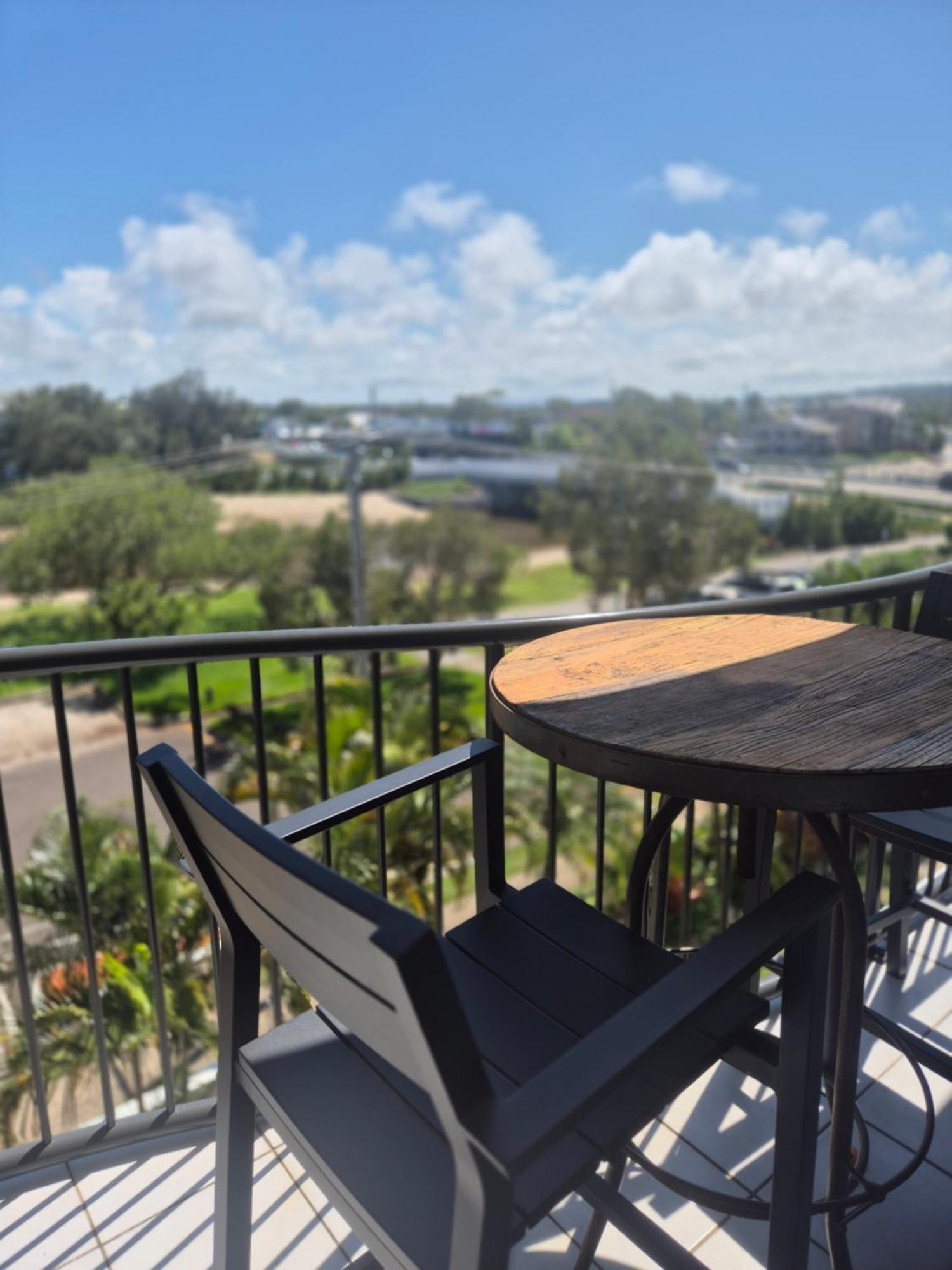 Excellsior Apartments Mooloolaba Luaran gambar